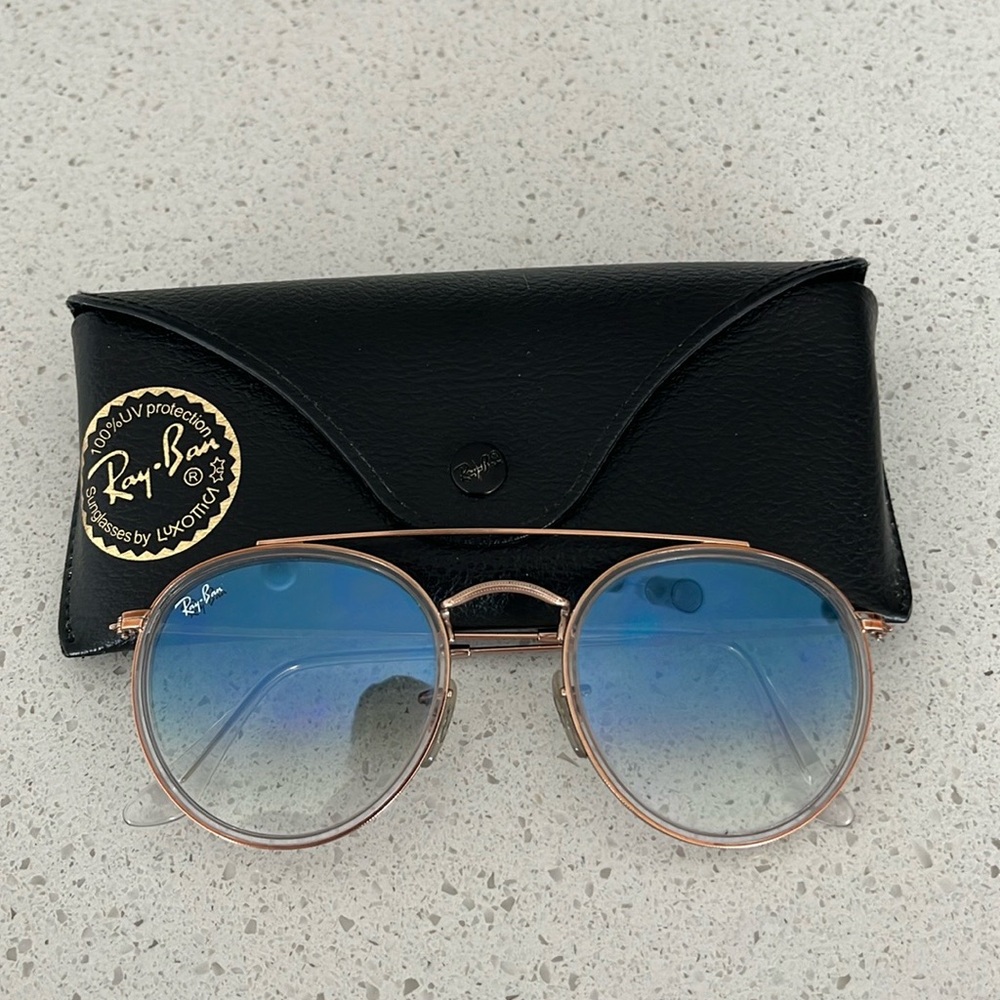 Ray-Ban